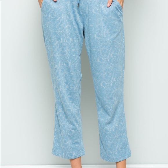 Comfy Loungewear Set - Picture 5 of 7